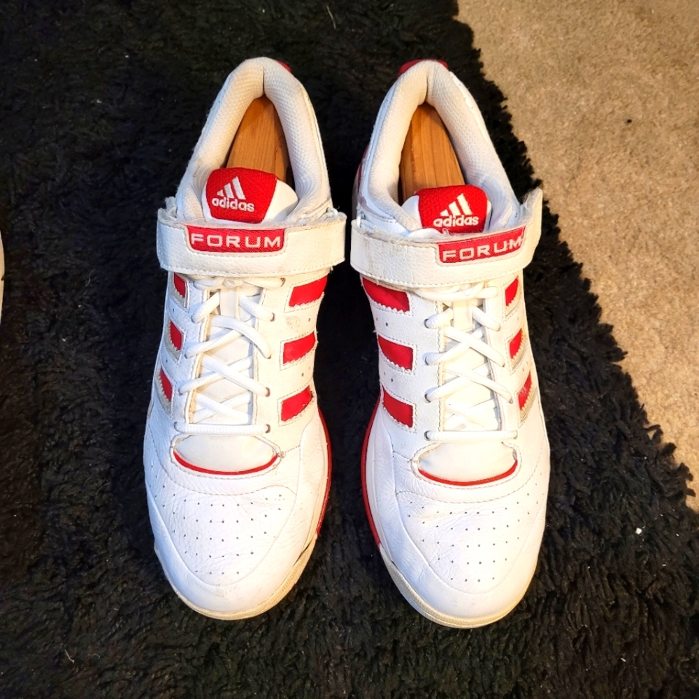 Gently used low top Adidas Forum Court shoes. Great support and fit.